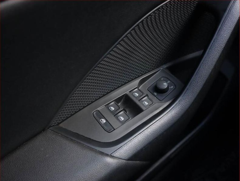 Škoda Octavia - hlavní fotka