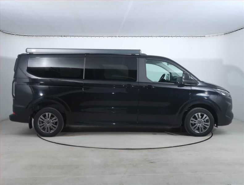 Ford Tourneo - hlavní fotka