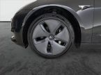 Tesla Model 3 - fotka číslo 14
