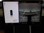 Tesla Model 3 - fotka číslo 16