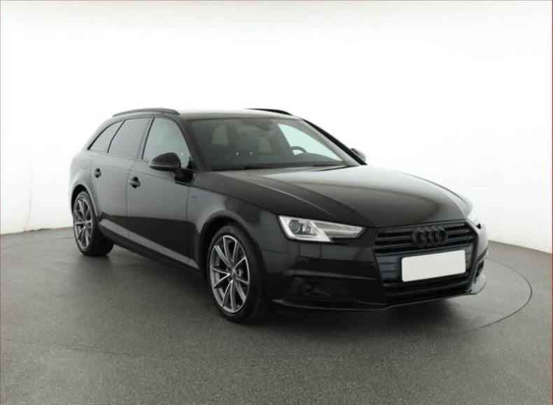 Audi A4 - hlavní foto