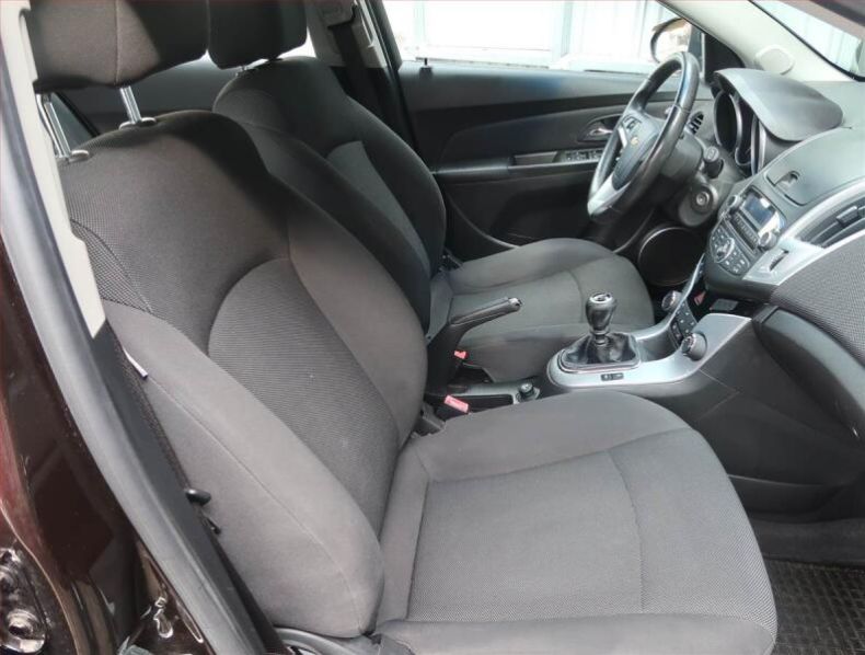 Chevrolet Cruze - hlavní fotka