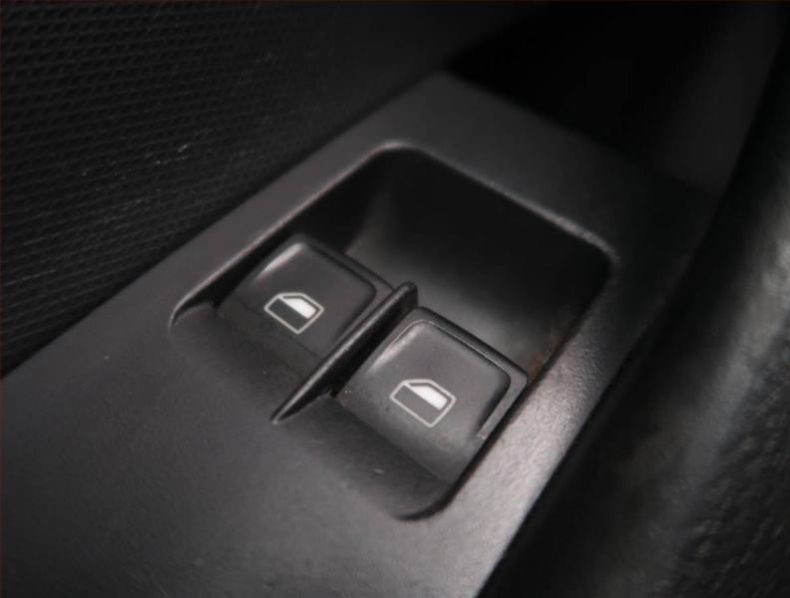 Škoda Rapid - hlavní fotka