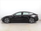 Tesla Model 3 - fotka číslo 2
