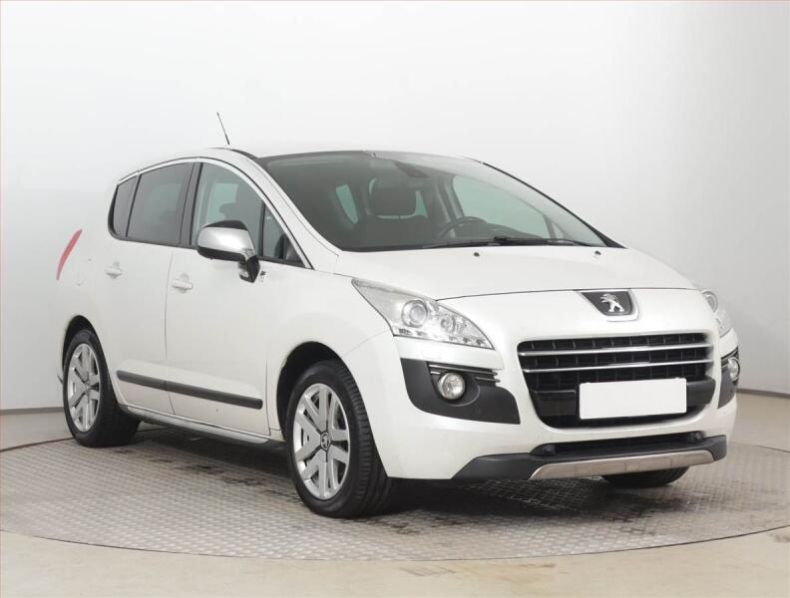 Peugeot 3008 - hlavní foto