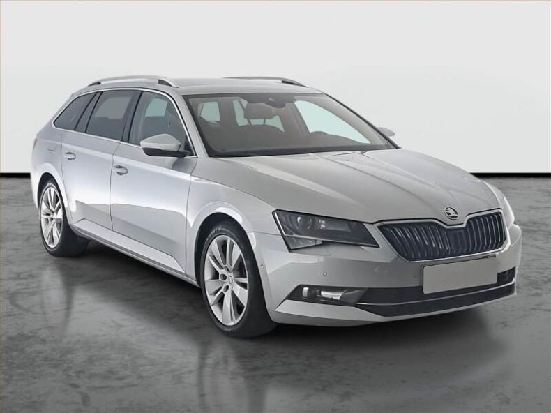 Škoda Superb - hlavní foto