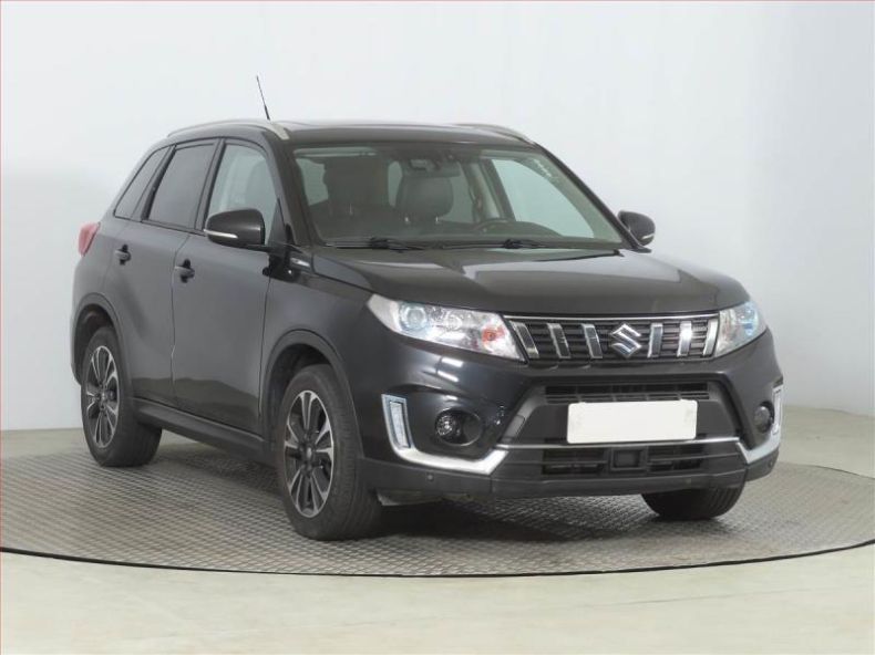 Suzuki Vitara - hlavní foto
