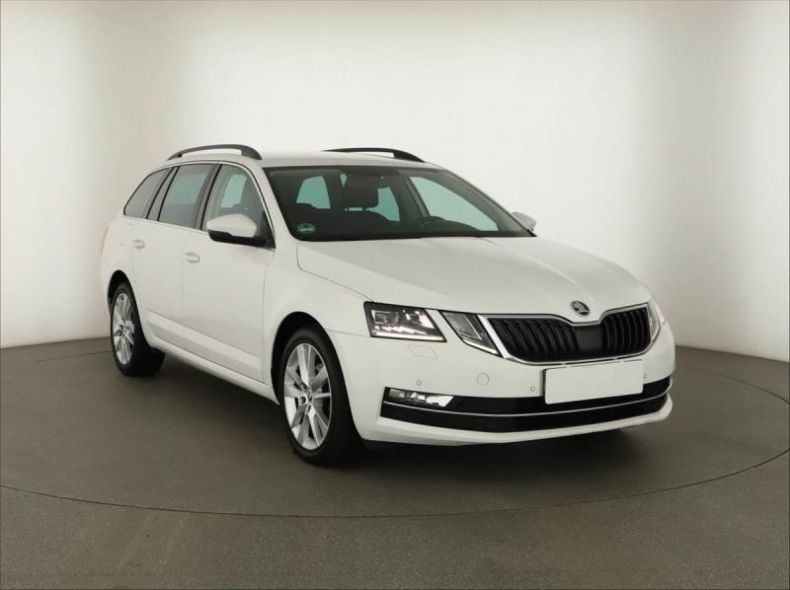 Škoda Octavia - hlavní foto