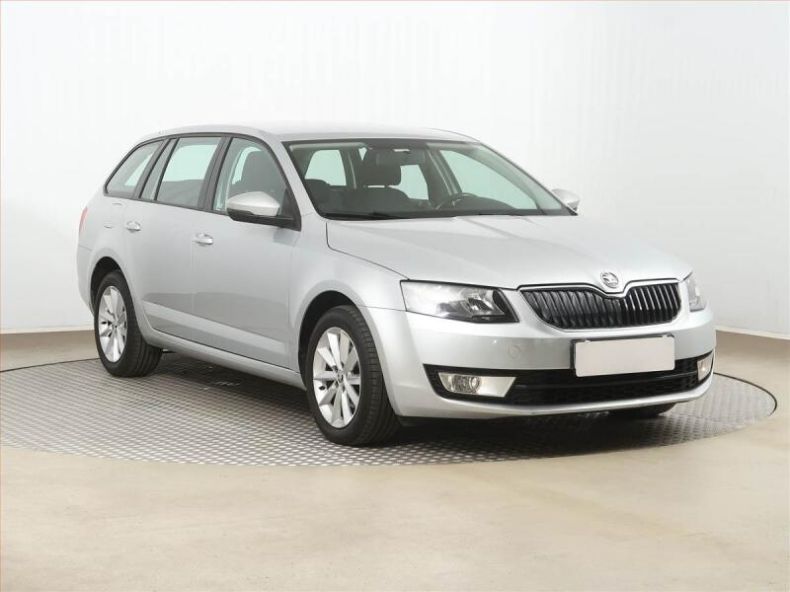 Škoda Octavia - hlavní foto