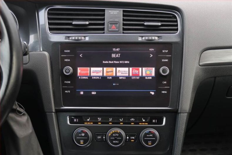 Volkswagen Golf - hlavní fotka