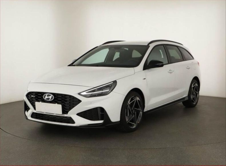 Hyundai i30 - hlavní fotka