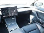 Tesla Model 3 - fotka číslo 7