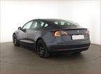 Tesla Model 3 - fotka číslo 3