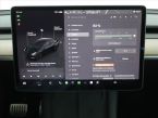 Tesla Model Y - fotka číslo 10