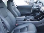Tesla Model 3 - fotka číslo 8