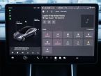 Tesla Model 3 - fotka číslo 11