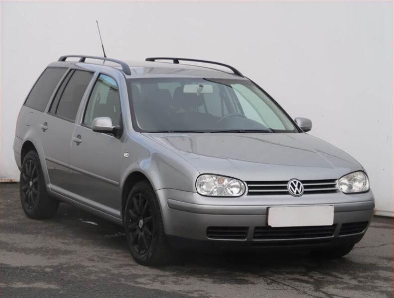 Volkswagen Golf - hlavní foto