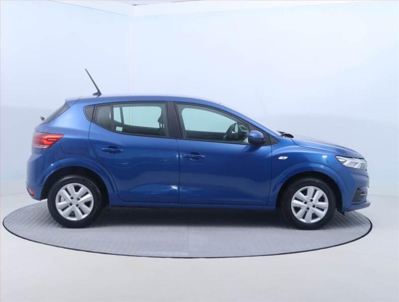 Dacia Sandero - hlavní fotka