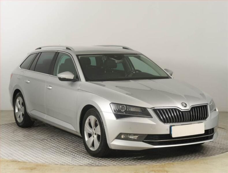 Škoda Superb - hlavní fotka inzerátu