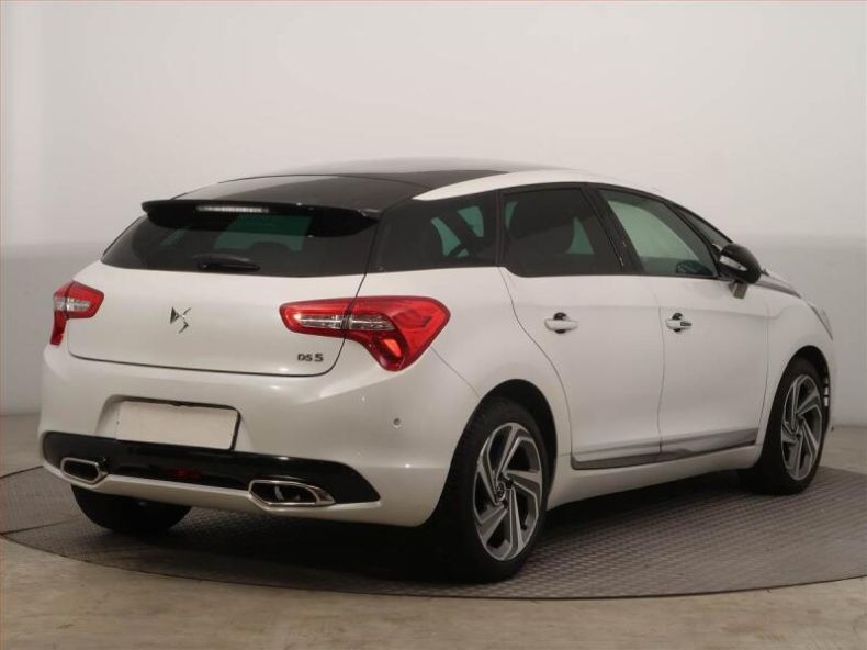 Citroën DS5 - hlavní fotka