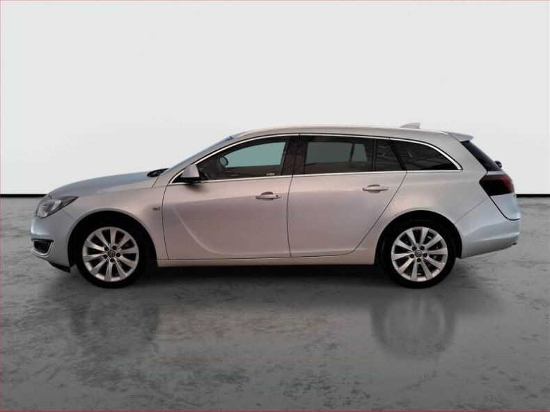 Opel Insignia - hlavní fotka