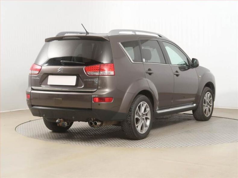 Citroën C-Crosser - hlavní fotka