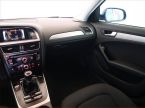 Audi A4 - fotka číslo 7