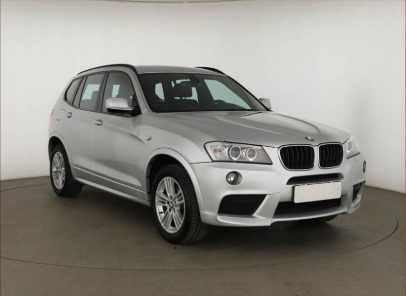 BMW X3 - hlavní foto