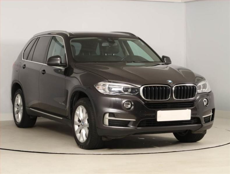 BMW X5 - hlavní foto