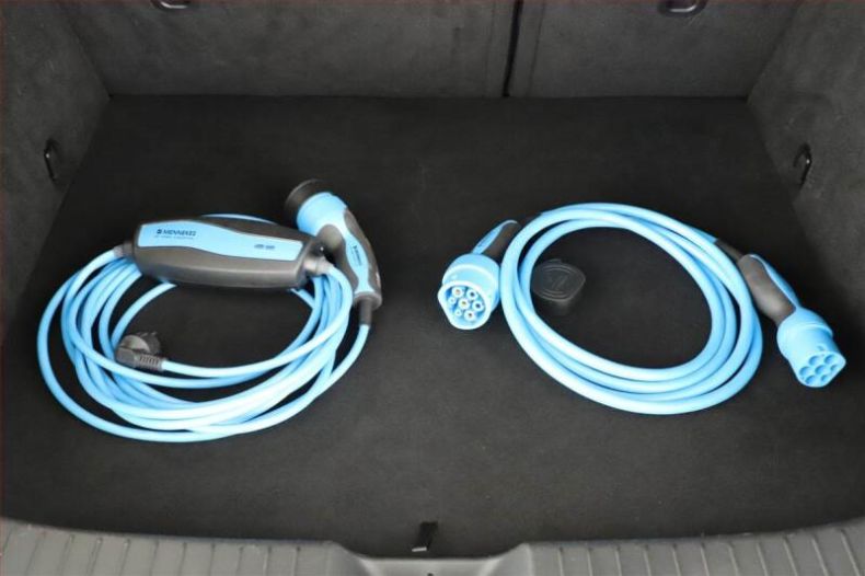 Mazda MX-30 - hlavní fotka