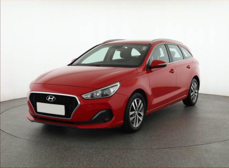 Hyundai i30 - hlavní foto