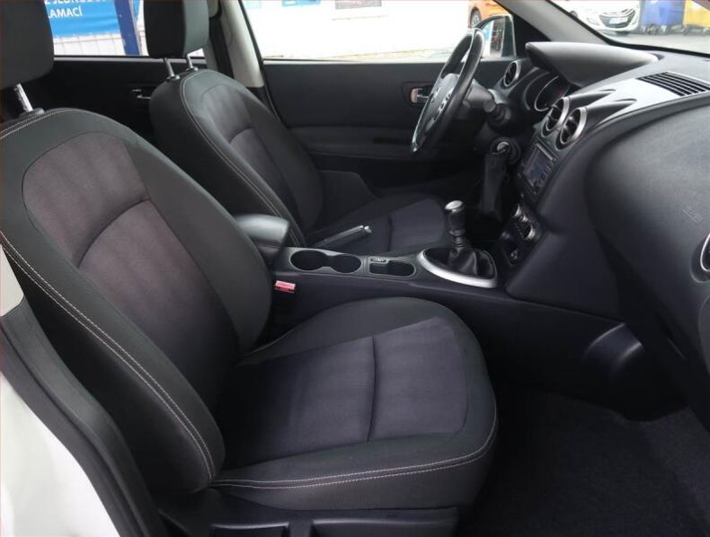 Nissan Qashqai - hlavní fotka