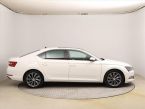 Škoda Superb - fotka číslo 5