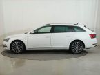 Škoda Superb - fotka číslo 2