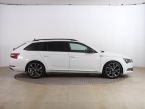 Škoda Superb - fotka číslo 5