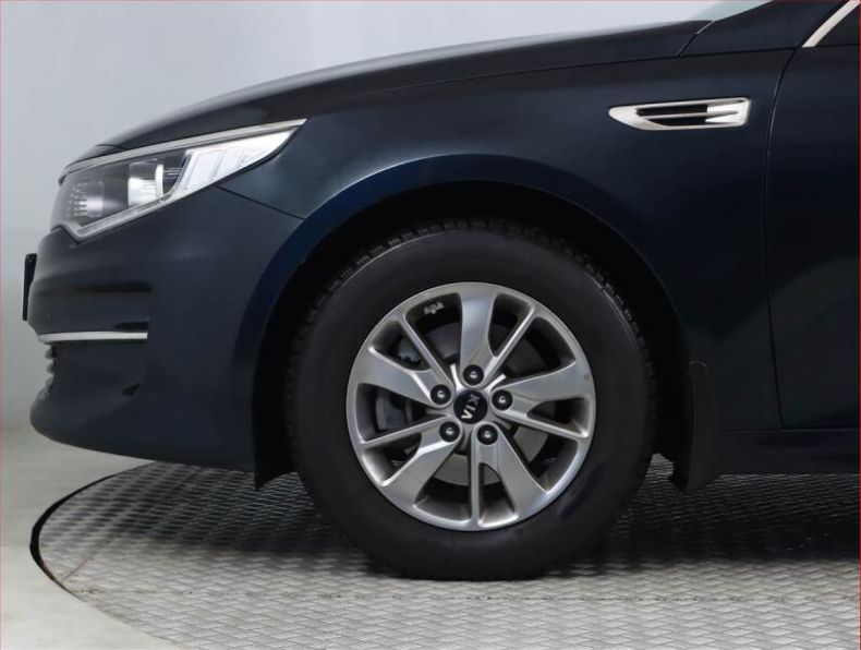 Kia Optima - hlavní fotka