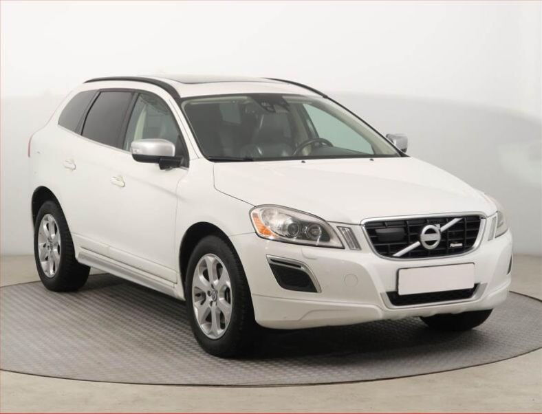 Volvo XC60 - hlavní foto