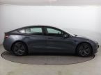Tesla Model 3 - fotka číslo 5