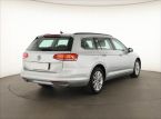 Volkswagen Passat - fotka číslo 4