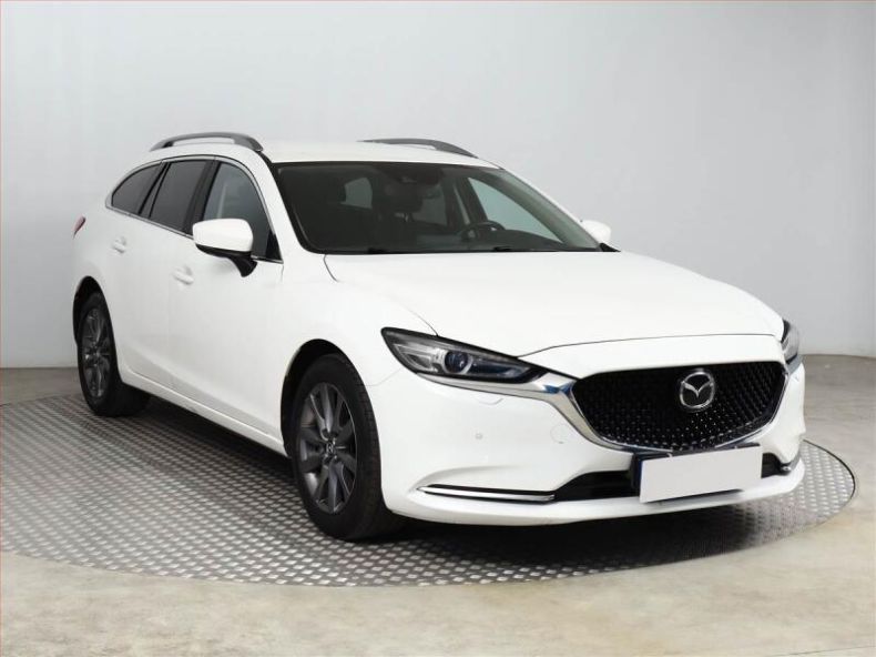 Mazda 6 - hlavní foto