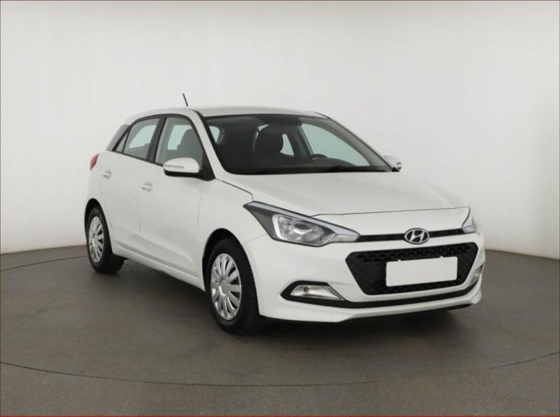 Hyundai i20 - hlavní foto