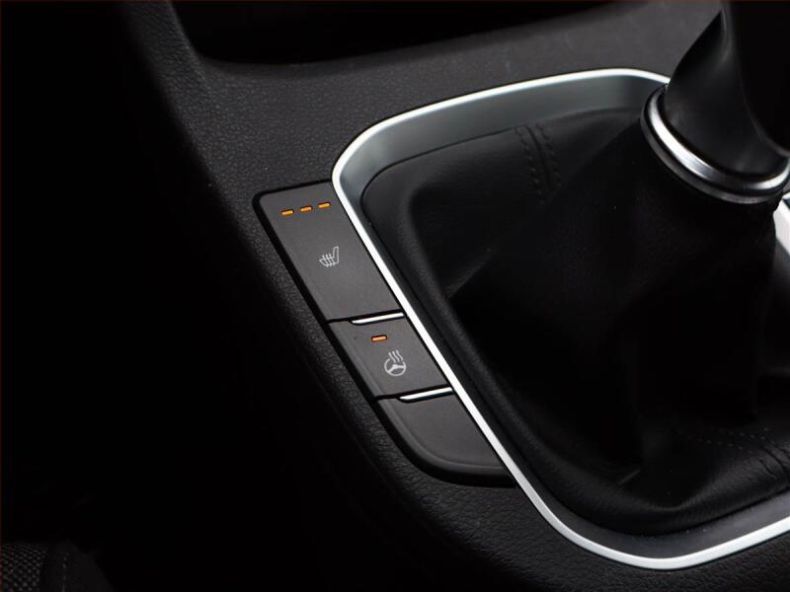 Hyundai i30 - hlavní fotka