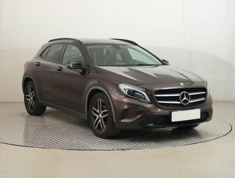 Mercedes Třída GLA - hlavní foto
