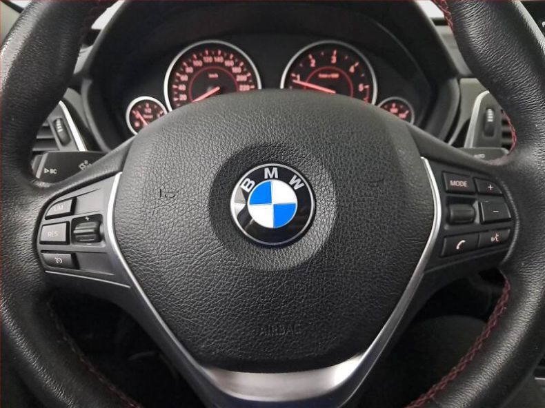 BMW Řada 3 - hlavní fotka