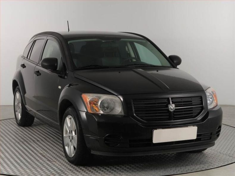 Dodge Caliber - hlavní foto