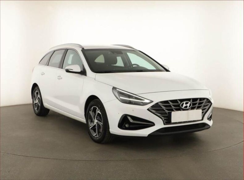 Hyundai i30 - hlavní foto