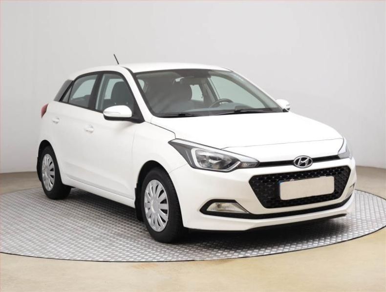Hyundai i20 - hlavní foto