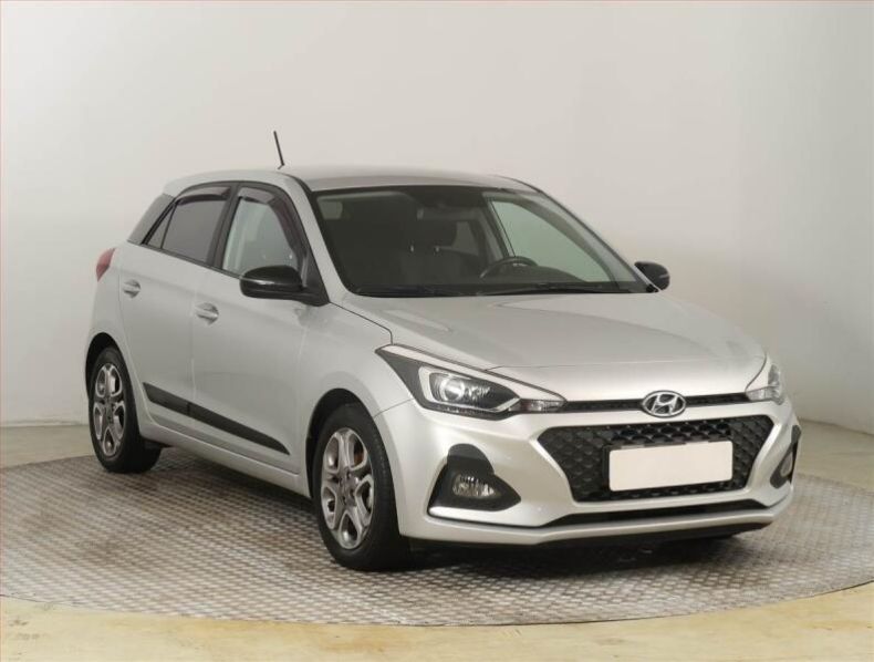 Hyundai i20 - hlavní foto