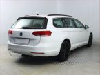 Volkswagen Passat - fotka číslo 4