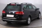 Volkswagen Passat - fotka číslo 4